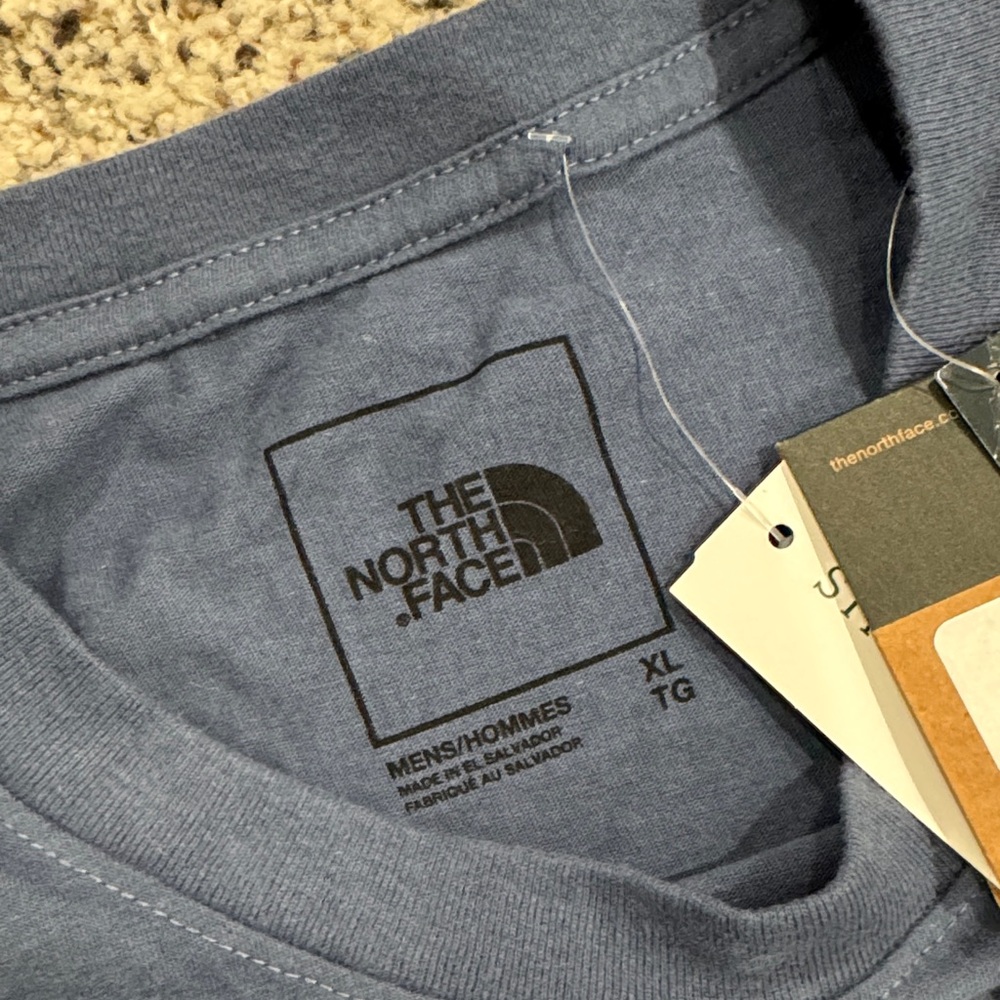 Brand New from StitchFix- The North Face Men's Navy Tee with Yellow Logo - Picture 2 of 5